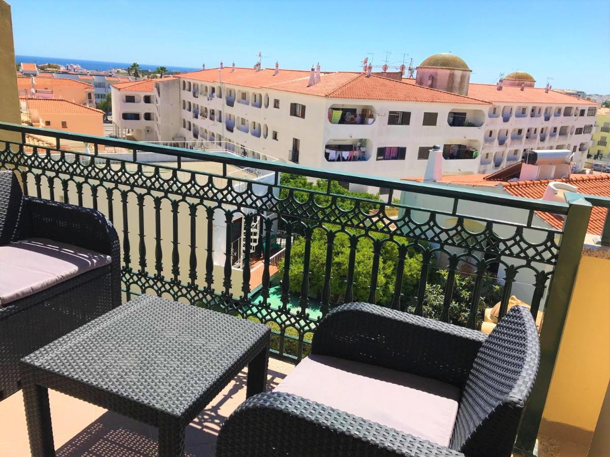 Oura Beach T1 Apartment Coral , Close To The Strip, Swimming Pool, Wi Fi, A/C Albufeira Kültér fotó